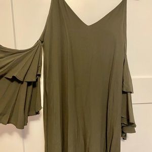 Cute Green Dress with Flare Sleeves
